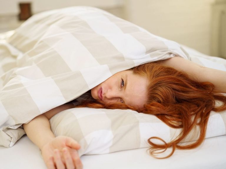 Mal aux cervicales après le sommeil – Quel oreiller choisir ?